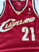 Nike Darius Miles Cleveland Cavaliers Jersey - Image 4