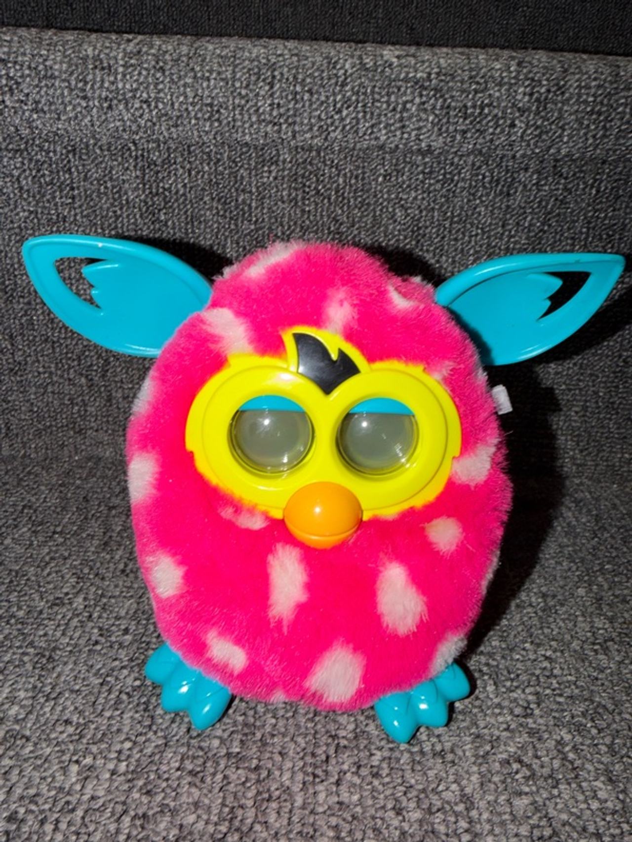 Hasbro Furby Boom Pink White Polka Dots