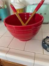 Fiesta Large Mixing Bowl with Salad Servers 4QT - Image 4