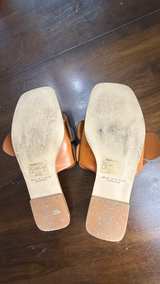 Farm Rio Monstera Leaf Leather Sandal size 10 - Image 4