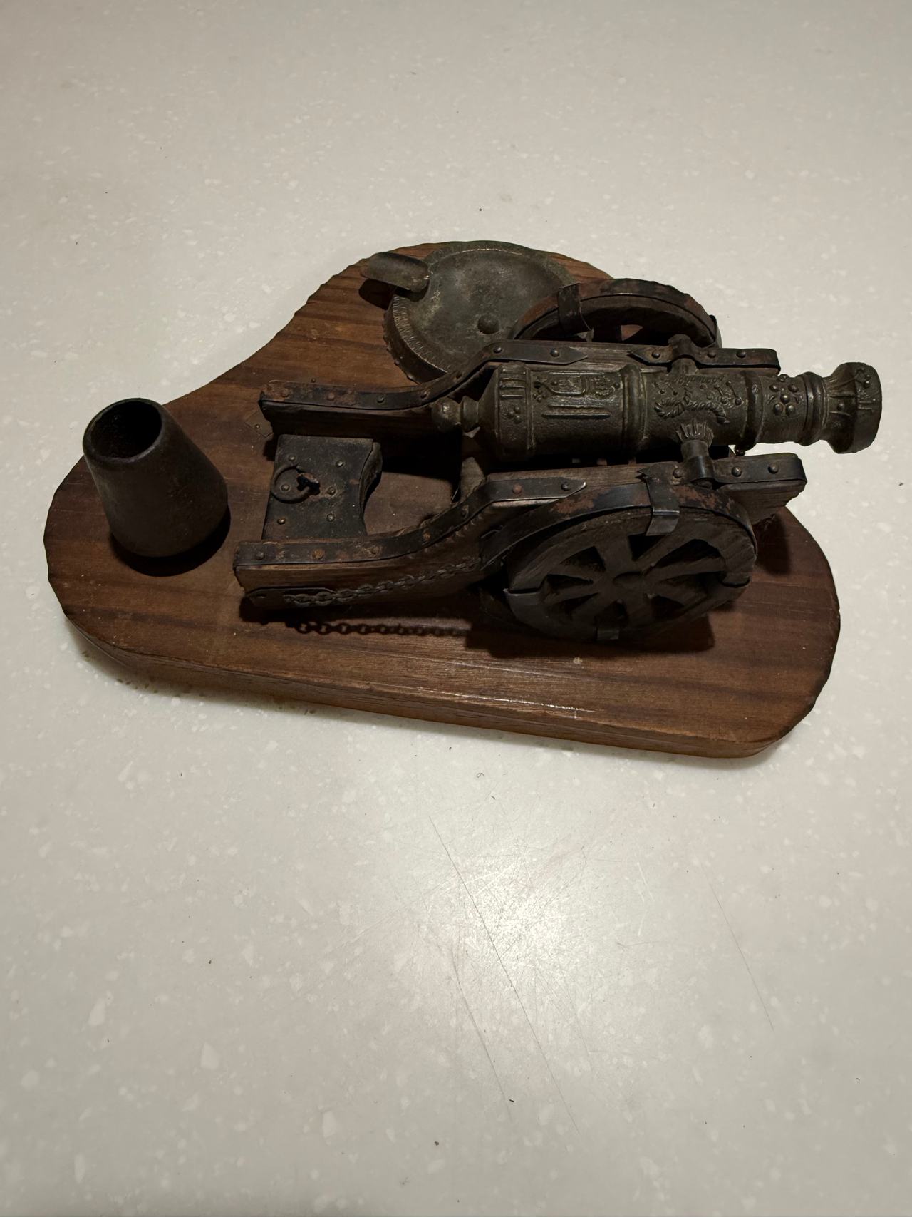Artilleria Imperial Carlos I Miniature Cannon