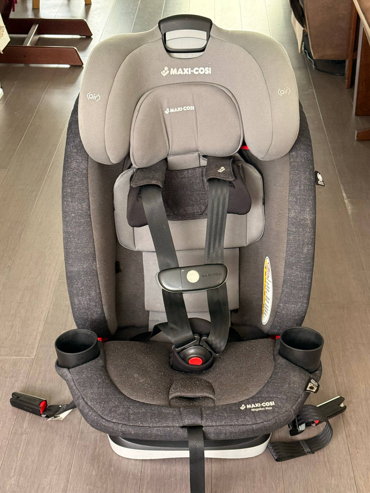 Maxi-Cosi Magellan Max 5-in-1 Convertible Car Seat