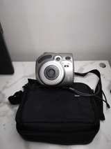 Polaroid Mio Instant Camera - Image 2
