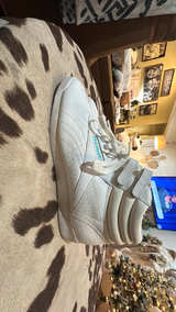 Women’s Size 9.5 Reebok Classic 1984 Hi Top Vintage Sneaker - Image 6