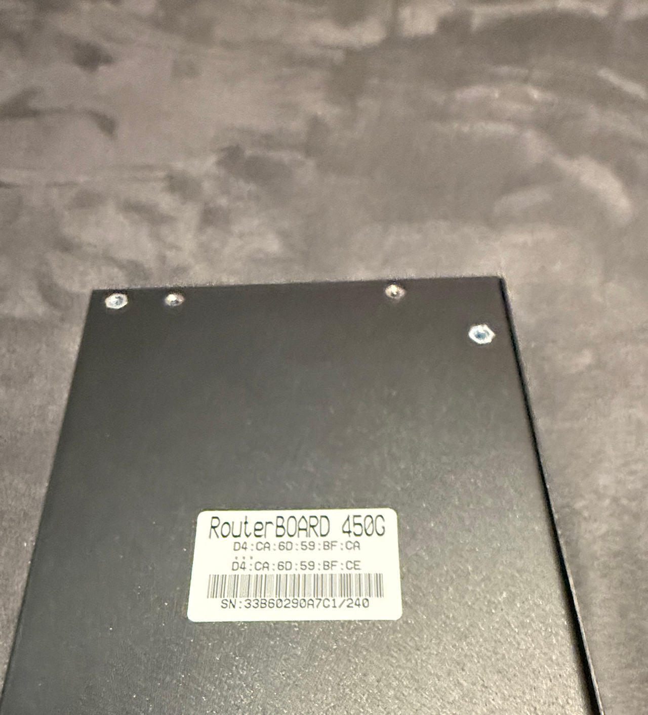 MikroTik RouterBOARD 450G