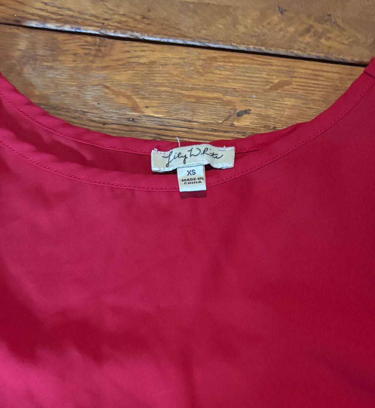 Lily White Red Sleeveless Blouse