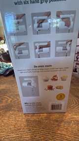 Cuisinart 5-Speed Hand Mixer with Storage Case - Image 4