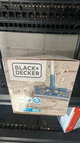 BLACK+DECKER 3.6V Lithium Floor Sweeper - Image 3
