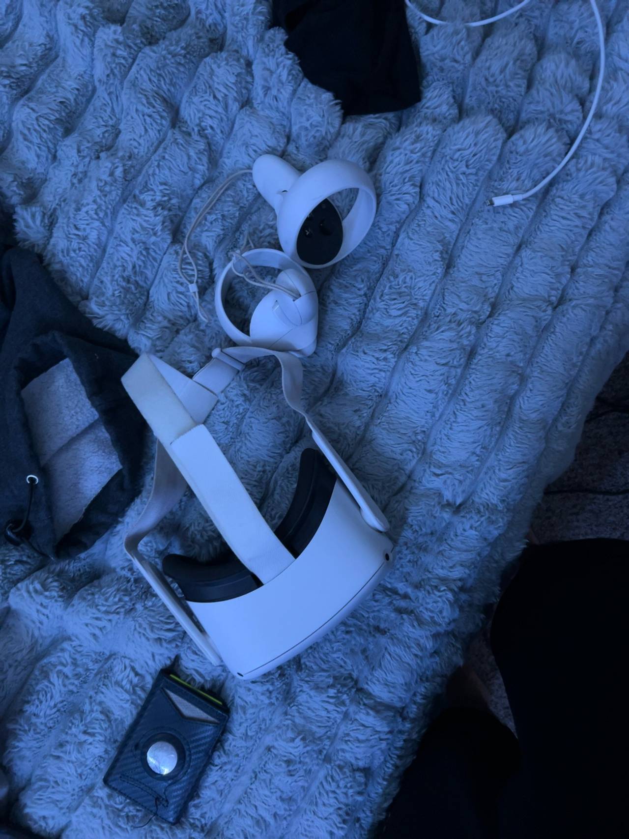 Meta Oculus Quest 2 VR Headset White