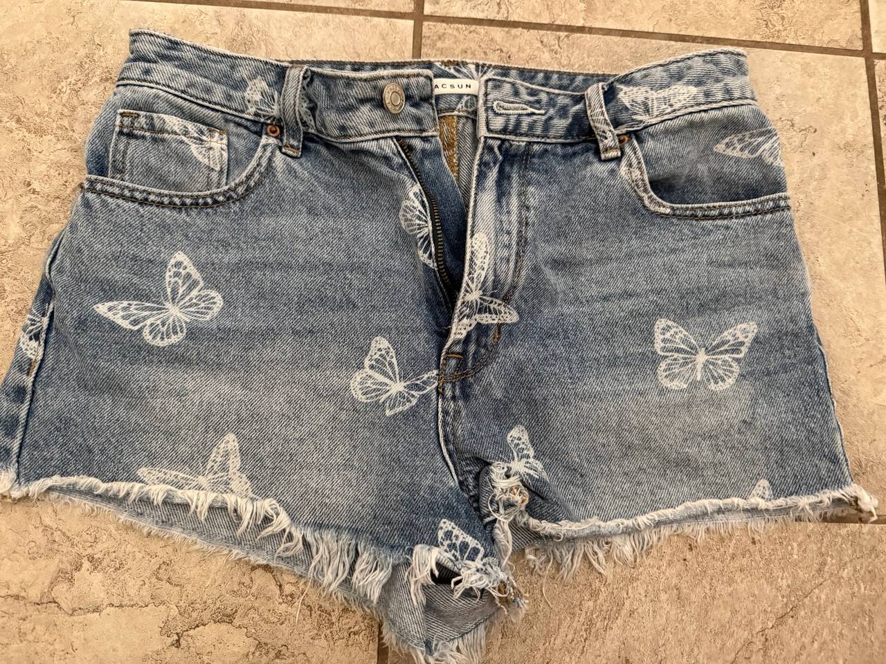 PacSun Butterfly Print High Waisted Denim Shorts- size 27