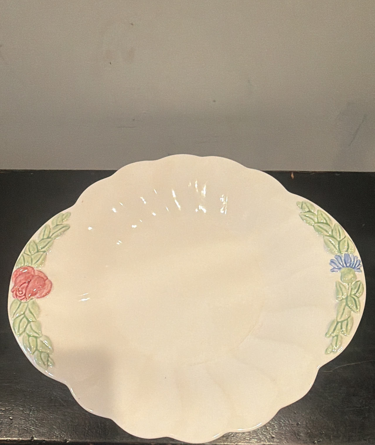 Beswick Rose and Thistle Scalloped Serving Bowl