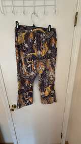 Ivy Jane Novelty Print Pants Size 6 - Image 3