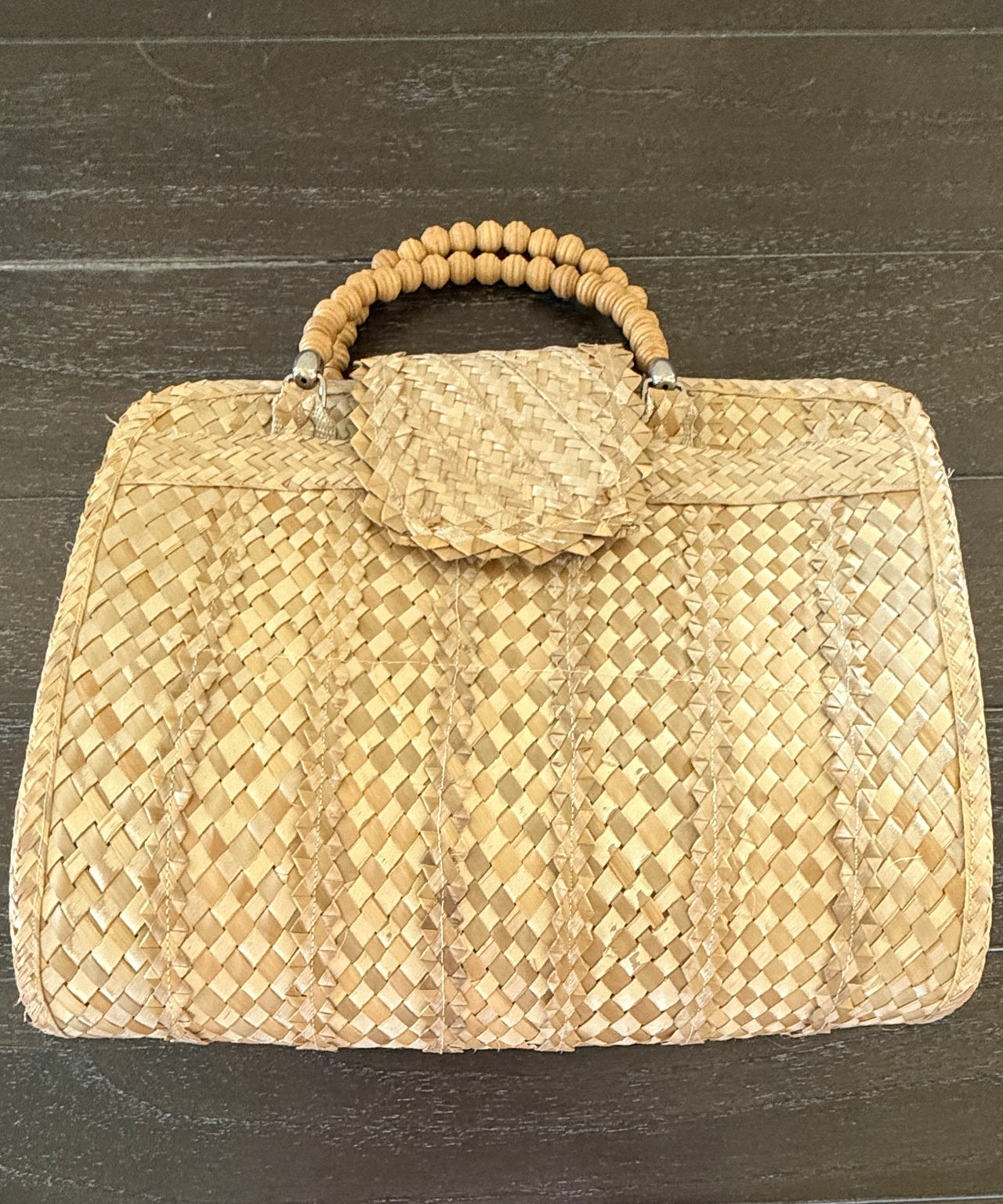 Vintage Woven Straw Handbag with Beaded Handle