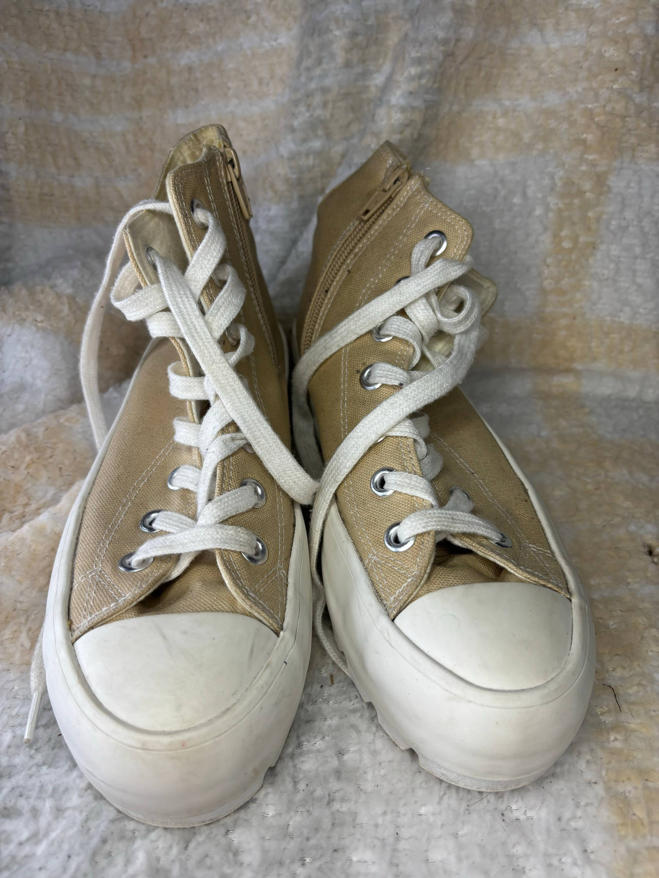 Tan Lugged High Top Sneakers Size 7.5M