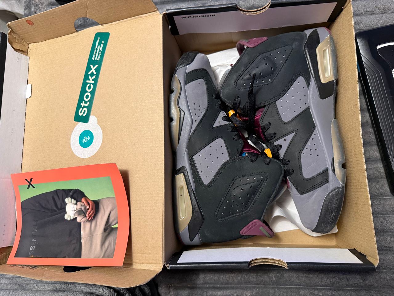 Air Jordan 6 Retro Bordeaux
