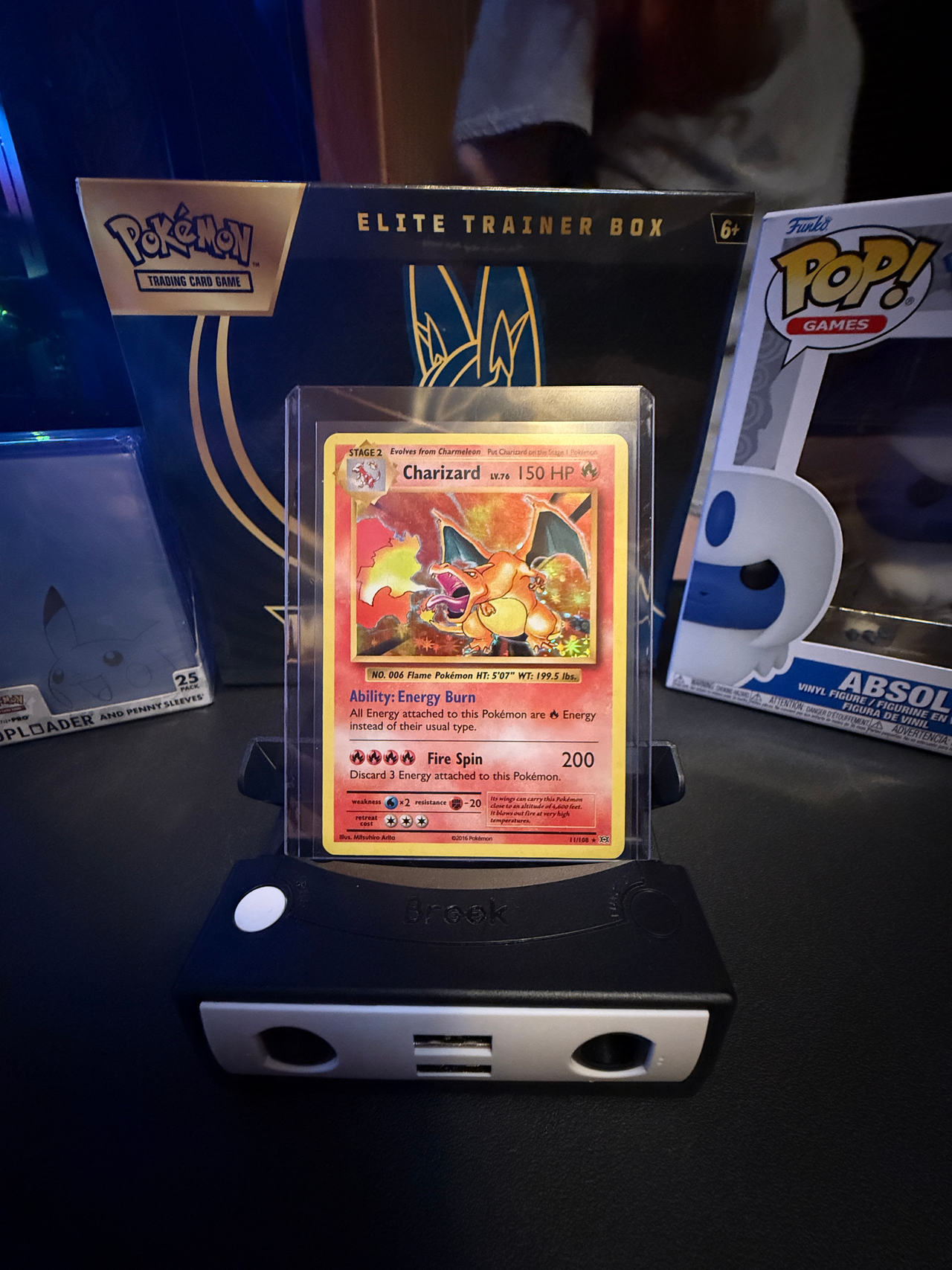 Charizard Pokémon Card