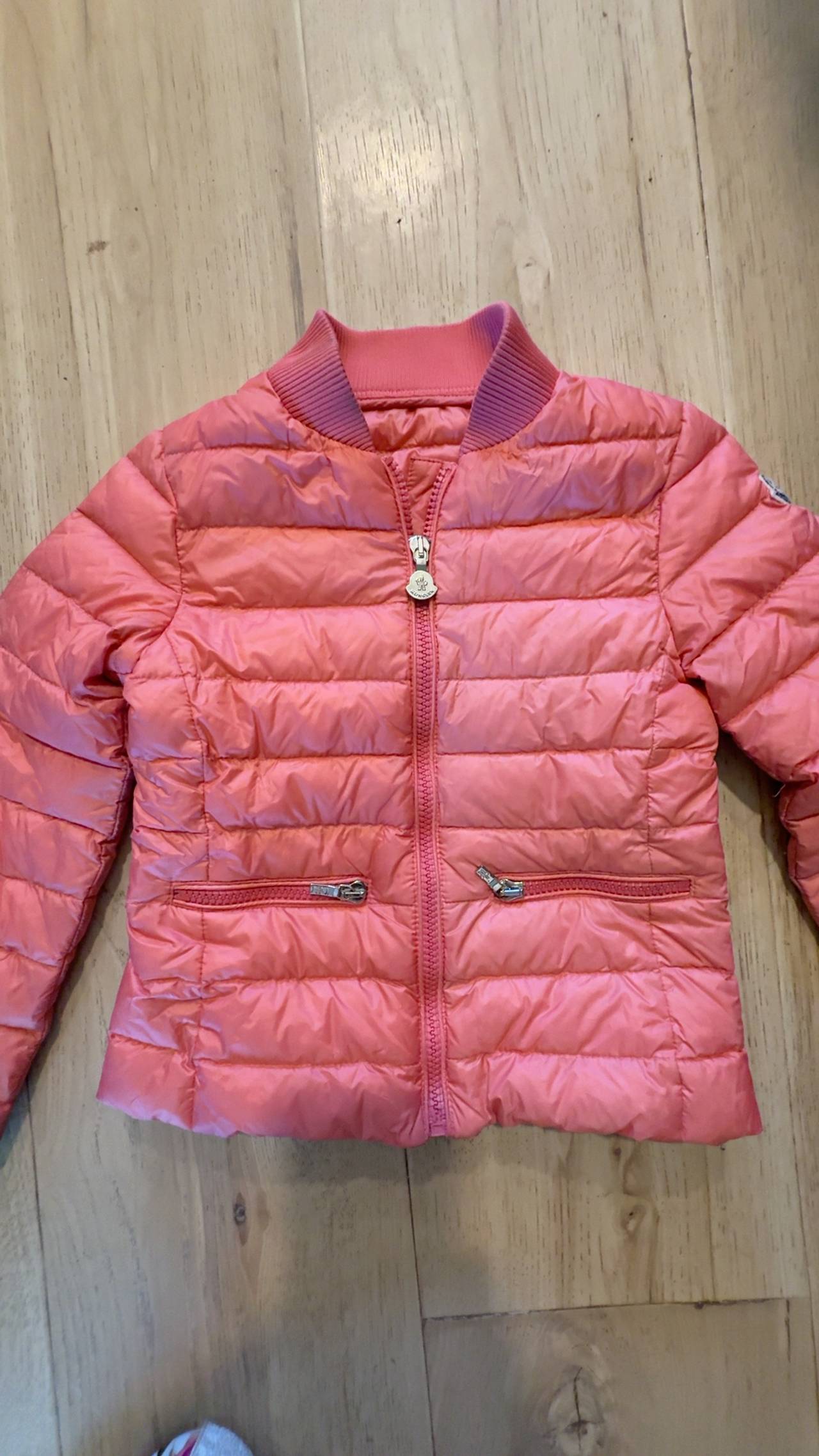Children’s Moncler Lans Short Light Down Puffer Jacket Pink: size 6 115cm