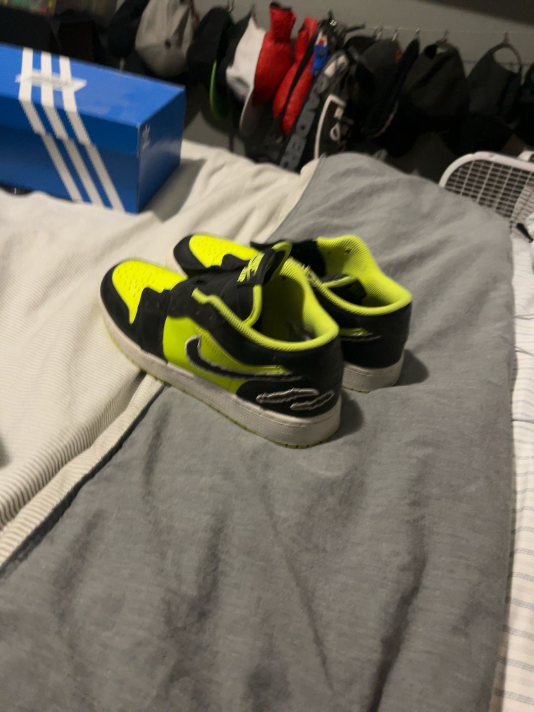 Nike Air Jordan 1 Low SE Black Cat Energy