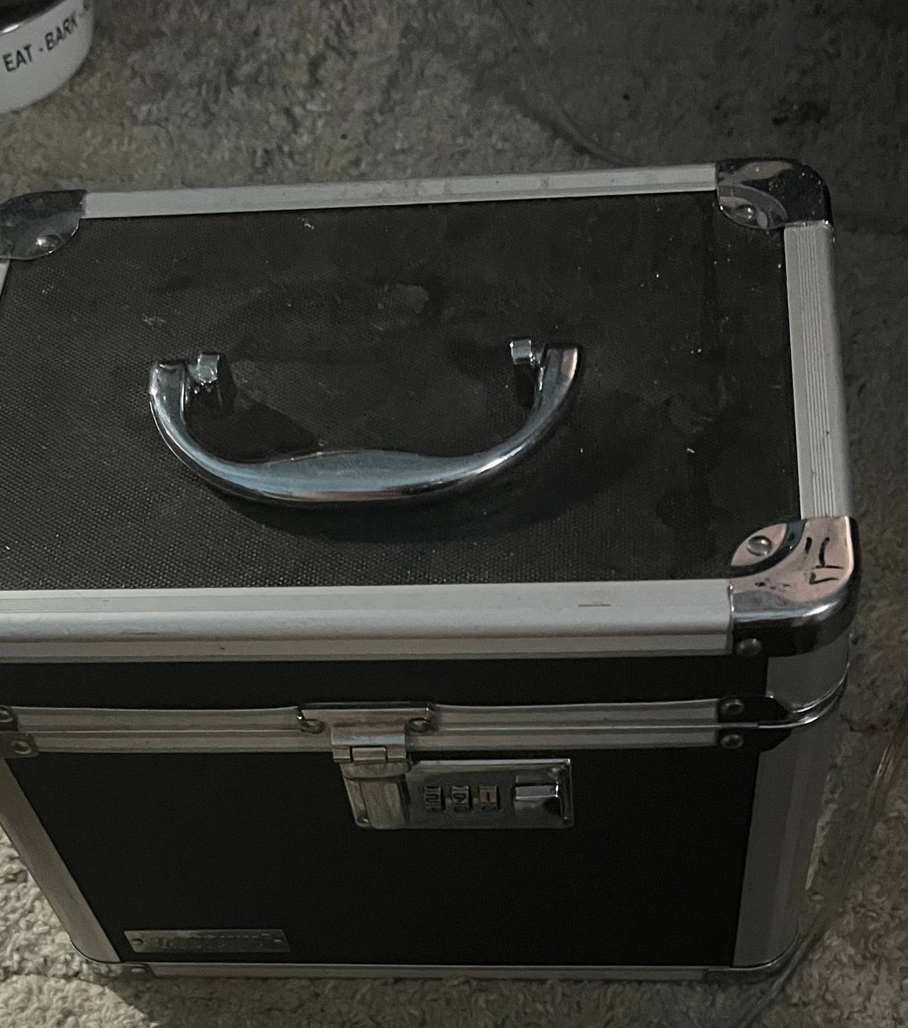 Vaultz Locking Storage Chest