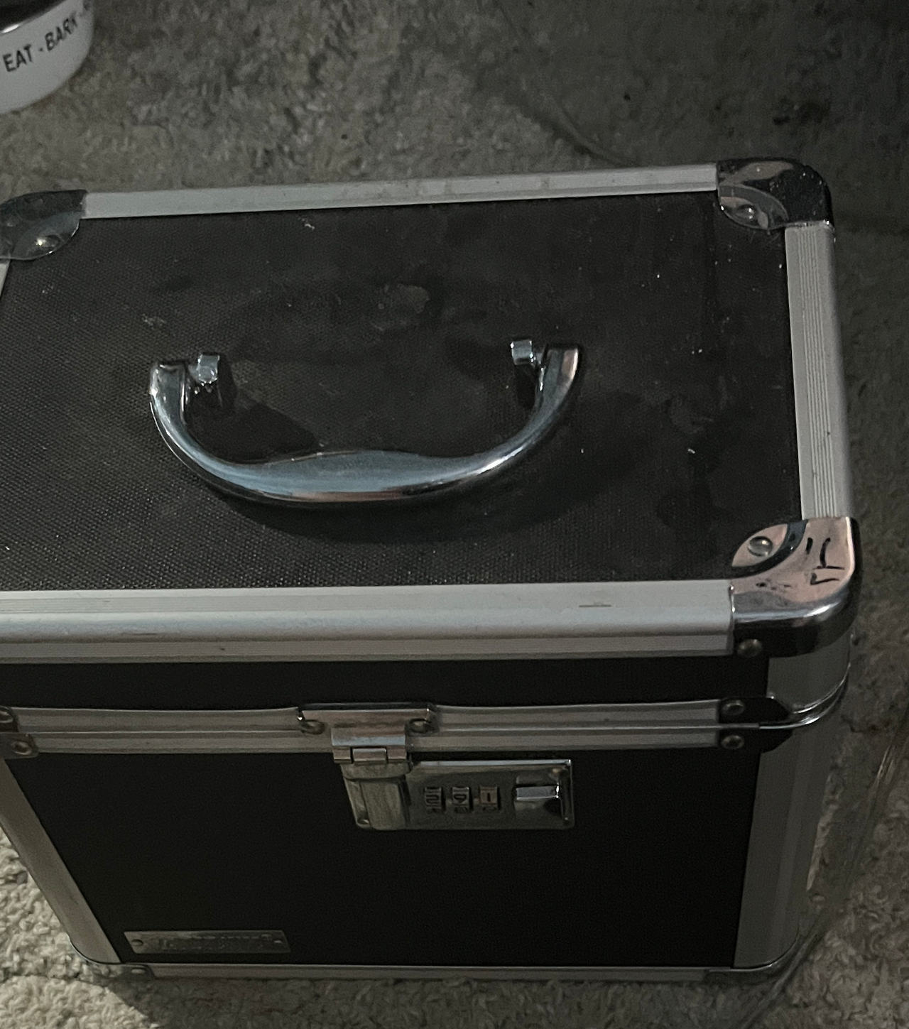 Vaultz Locking Storage Chest