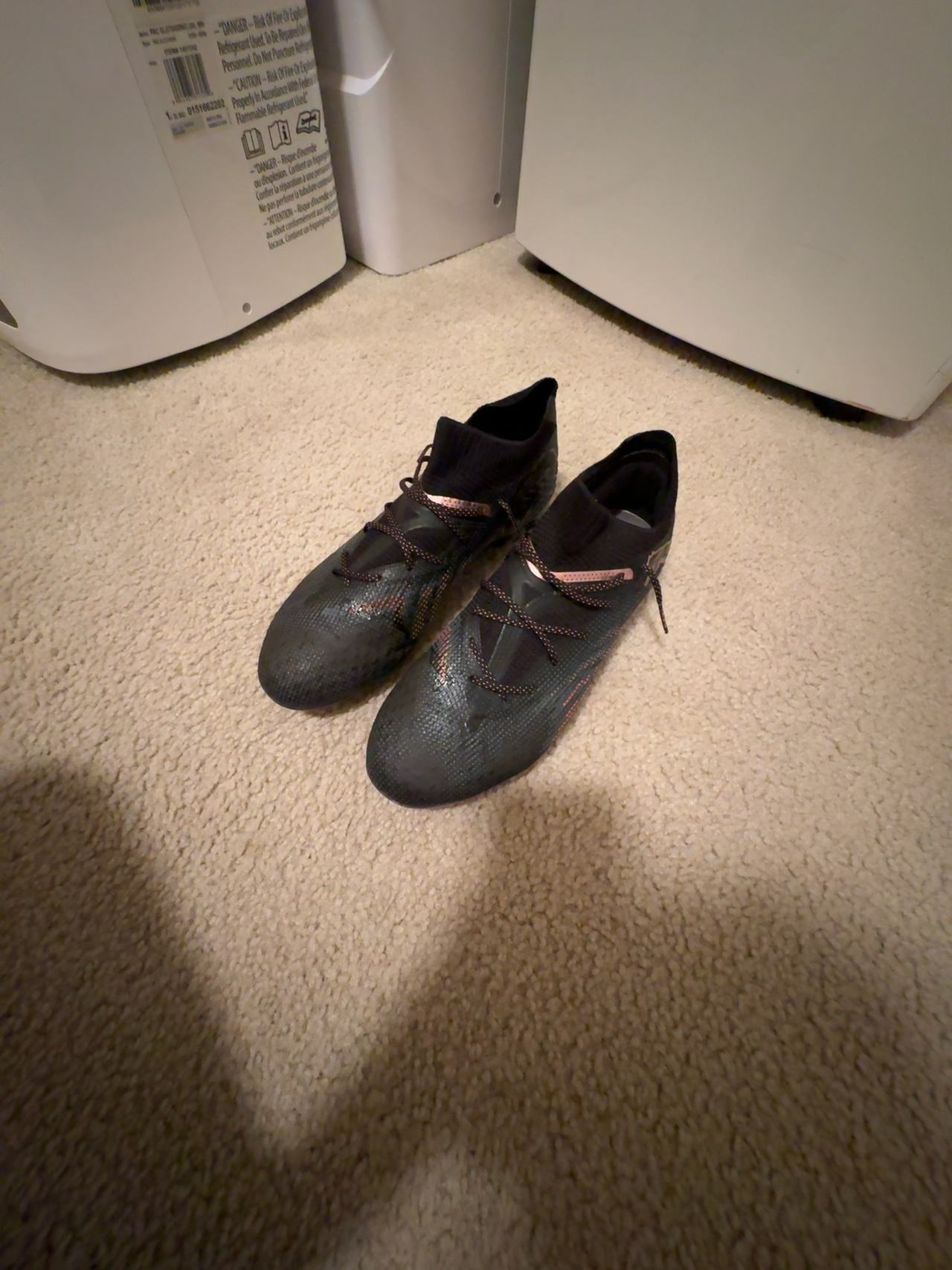 Puma Future 7 Ultimate FG/AG Soccer Cleats Black/Copper Rose Size 9.5