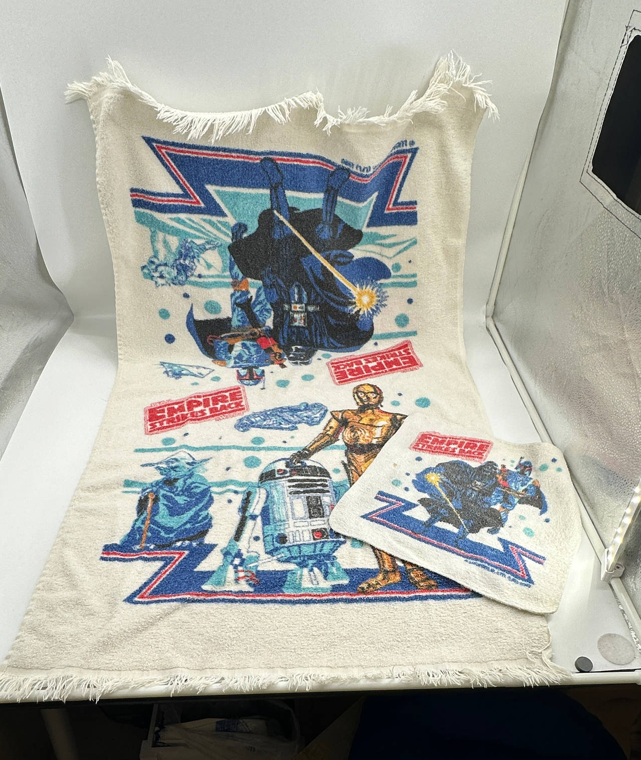 Vintage Star Wars: The Empire Strikes Back Towel and Washcloth Set