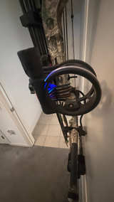 Mathews V3 31 Compound Bow - Image 3