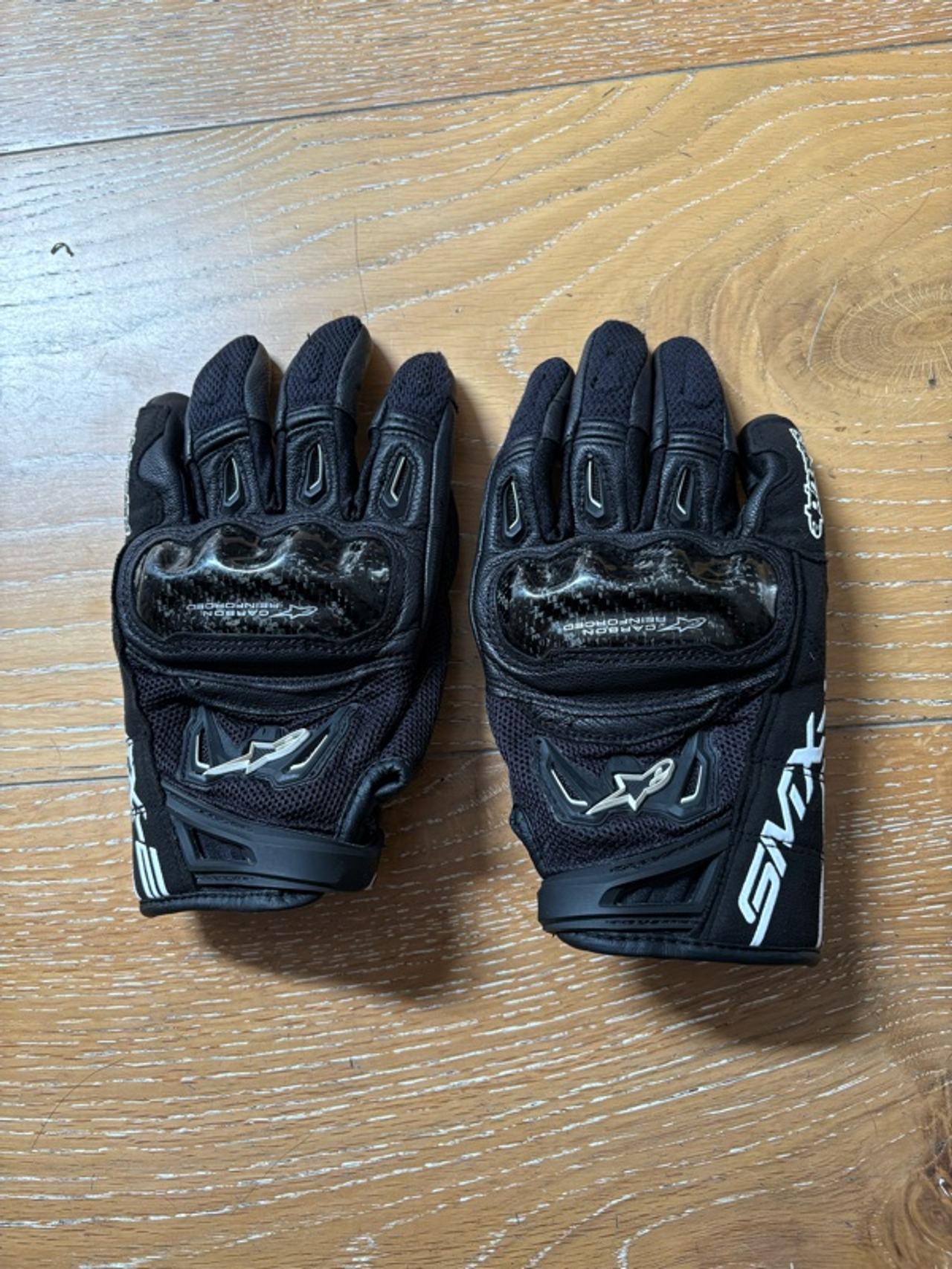 Alpinestars Stella SMX-2 Air Carbon V2 Black Motorcycle Gloves 