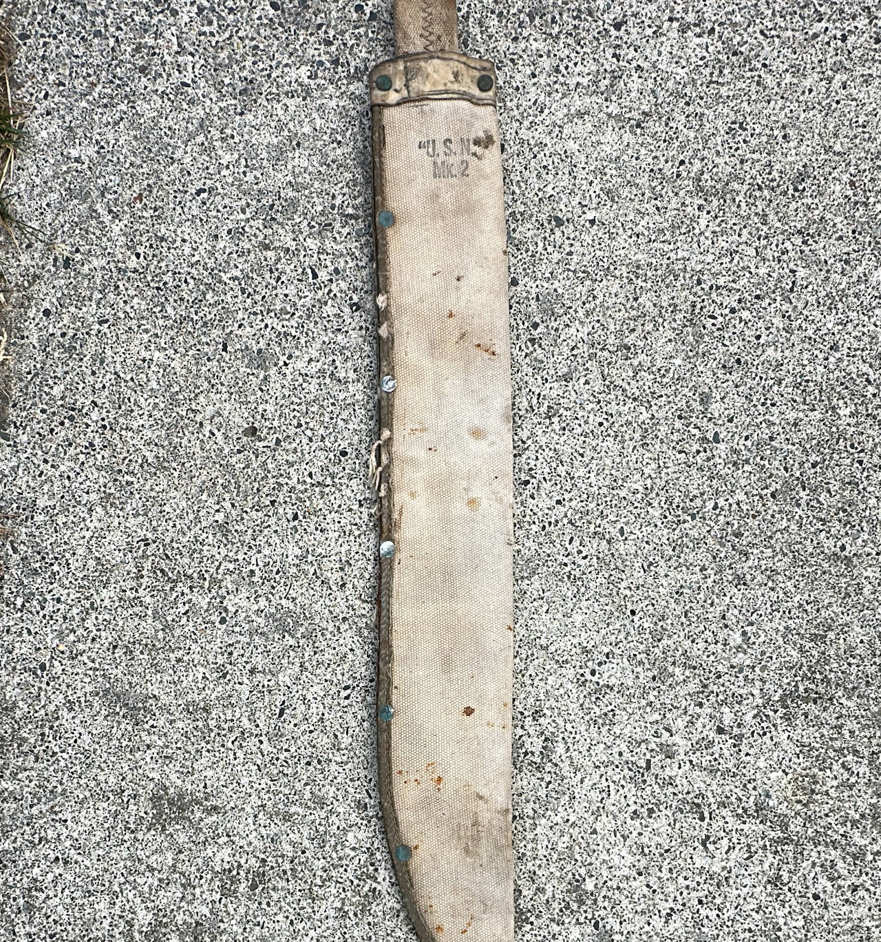 WWII U.S. Navy Mk 2 Canvas Machete Scabbard