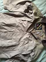 Men’s LL Bean Mountain Classic Anorak Size XL Green Olive Color - Image 2