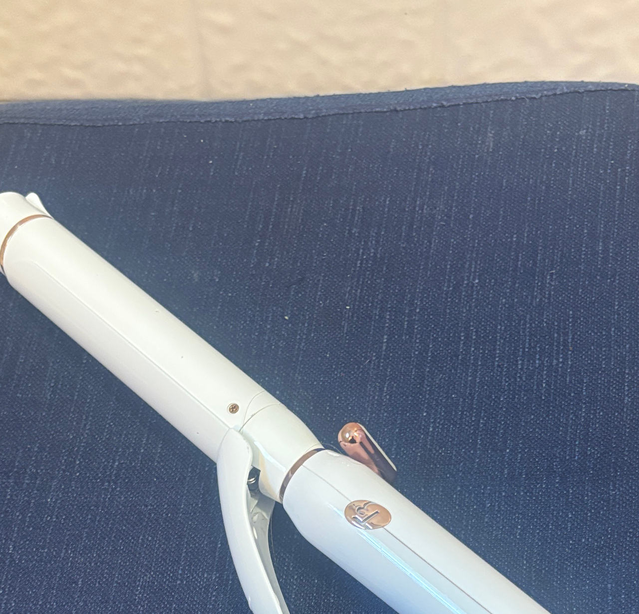 T3 SinglePass Curl 1.25” Professional Ceramic Curling Iron