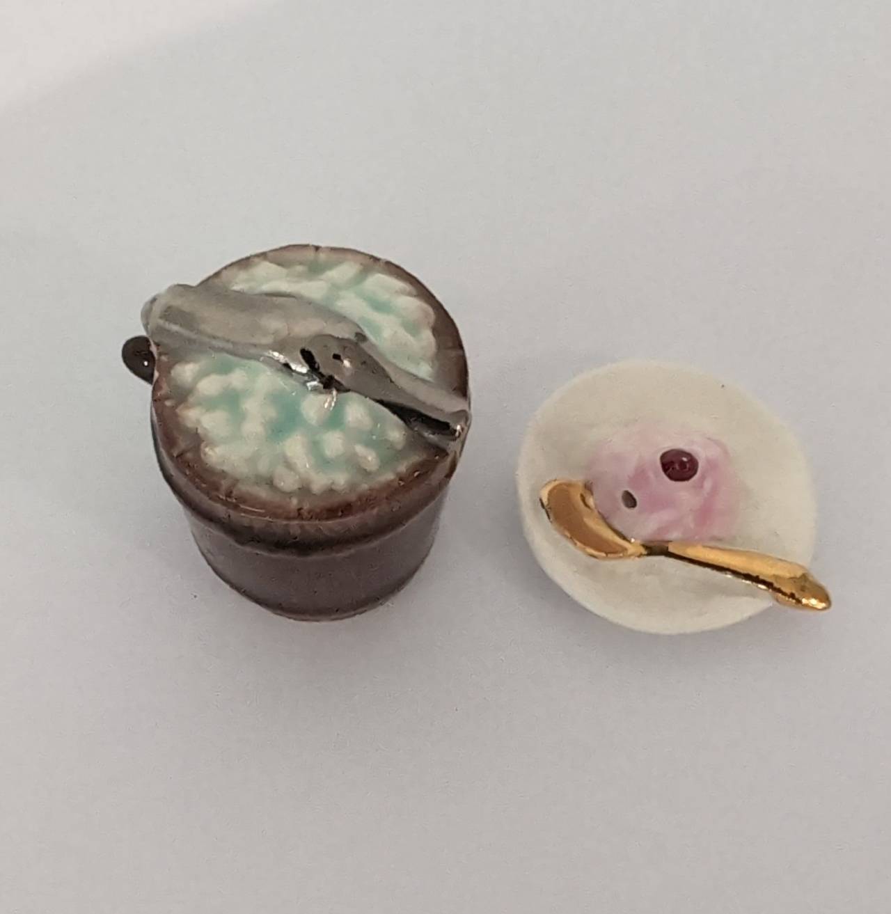 Ice Cream Maker and Bowl Salt and Pepper Shaker Set