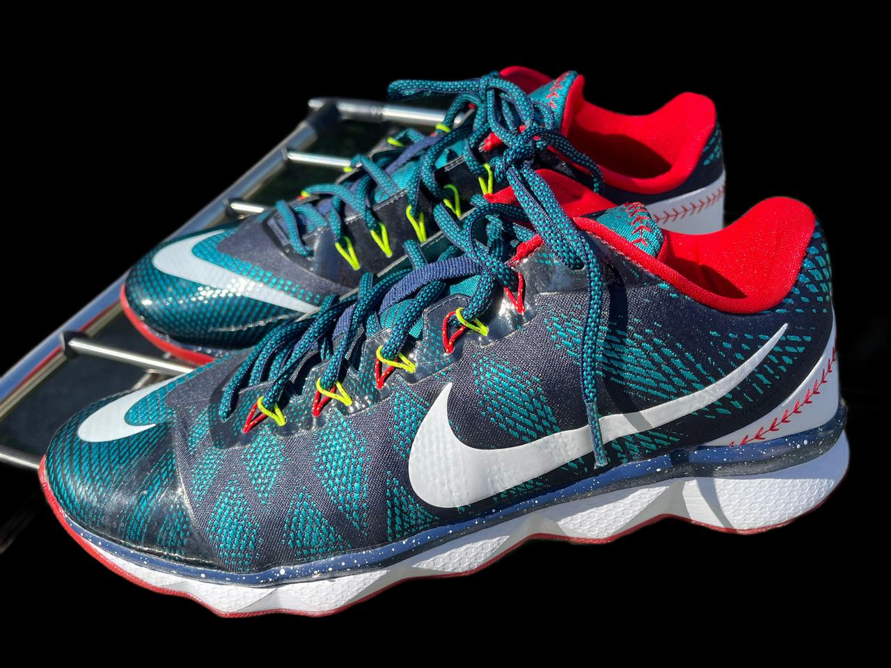 Nike LeBron 12