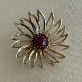 Vintage Sarah Coventry Gold Tone Red Rhinestone Sunburst Brooch. - Image 1