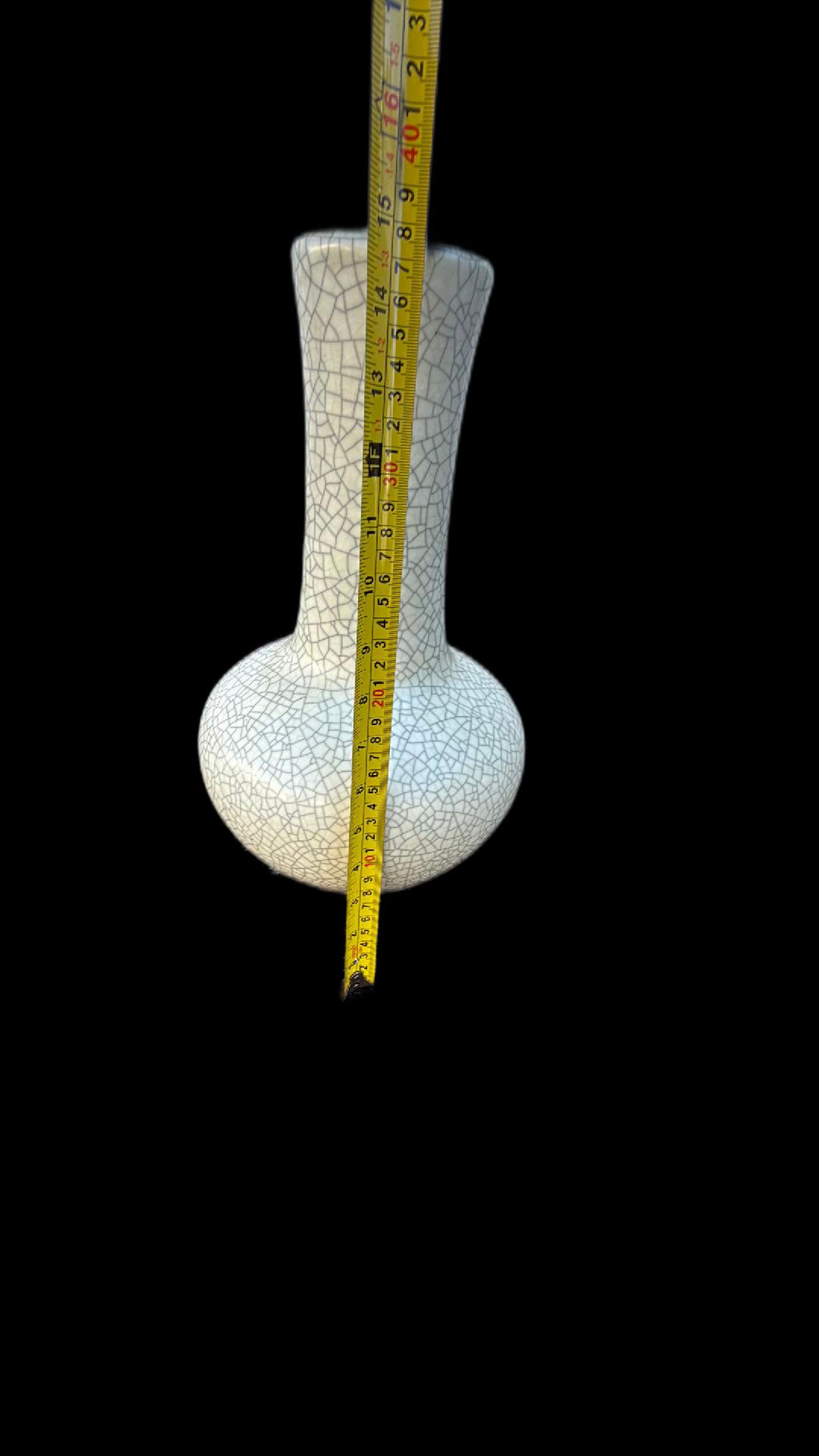 Chinese Guan Ware Style Celadon Crackle Glaze Porcelain Vase - Image 2