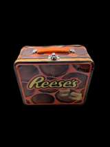 Hershey's Chocolate World Reese's Tin Lunch Box - Image 6