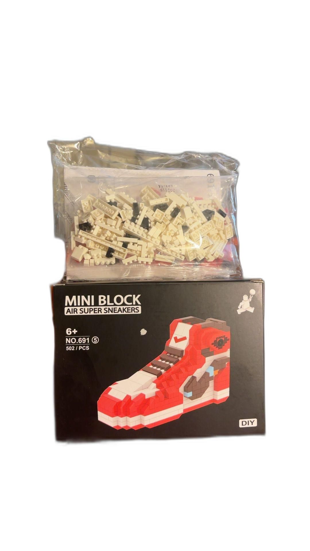 Nike Air Jordan 1 Brick Toy Red & White