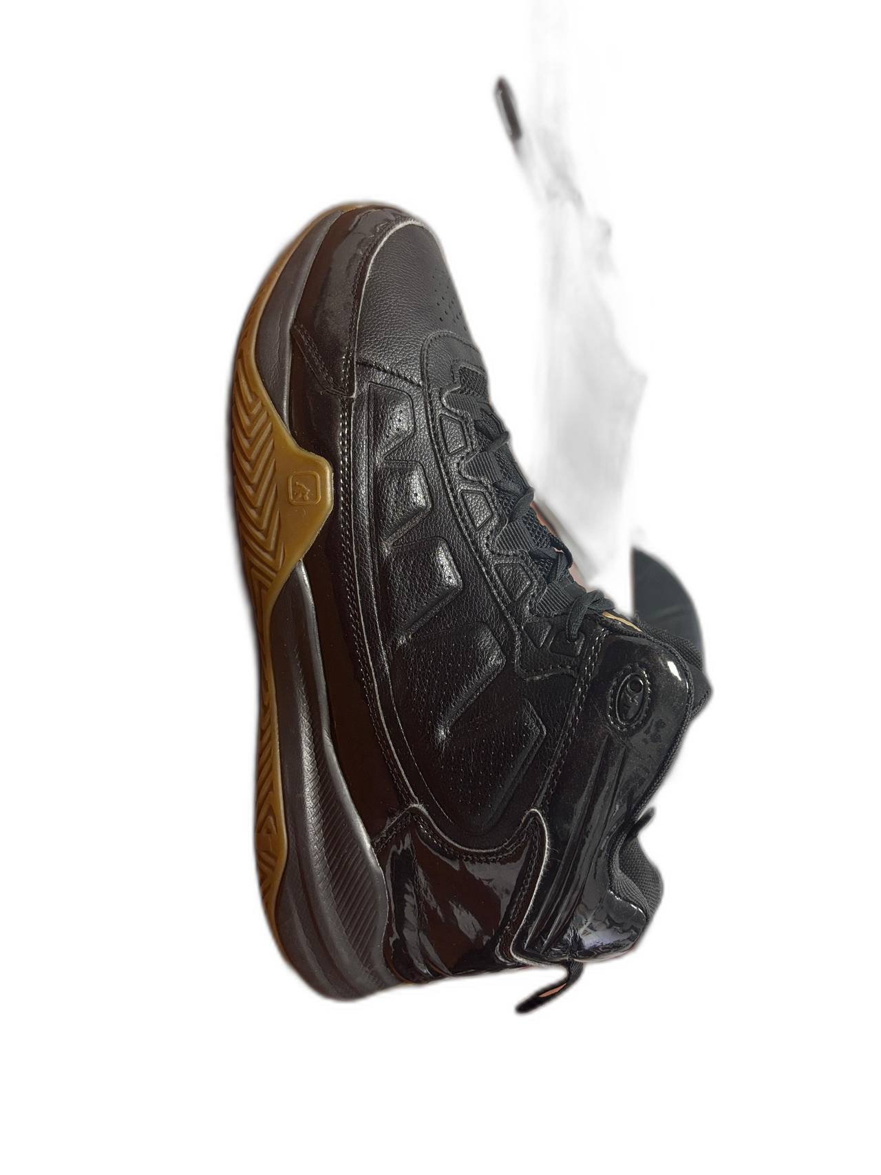 AND1 Tai Chi Mid