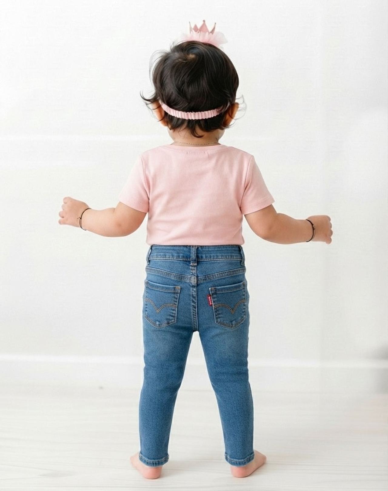 Levi's Toddler Pull-On Skinny Jeans with adjust cinch elastic waist sz 12 Months