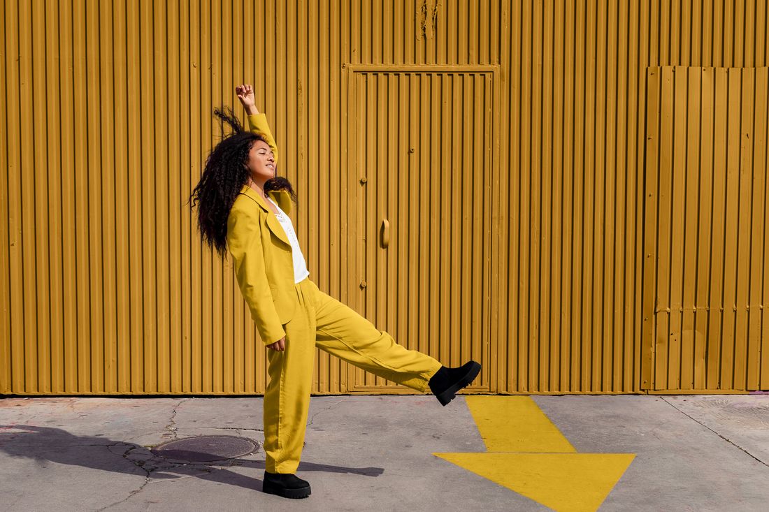 hertz_yellow_1 hertz_yellow_1