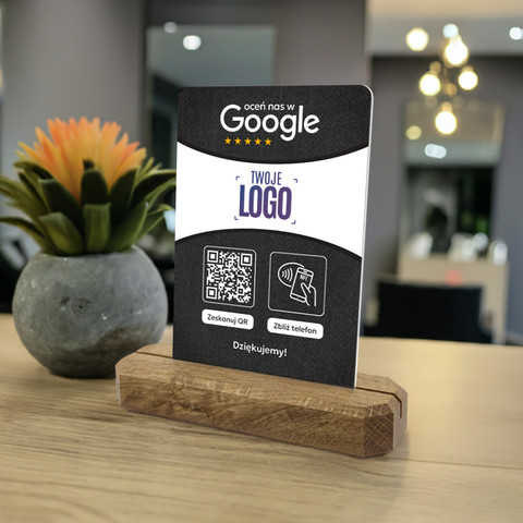 Stojak, prezenter z QR, NFC i logo firmy do zbierania opinii w Google, podkład dębowy, ciemnoszary