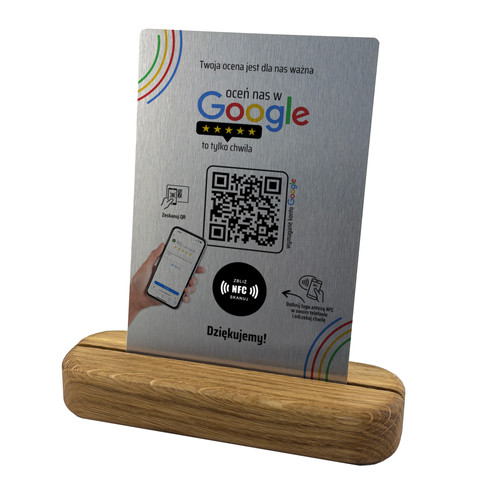 Metalowa karta z QR i NFC do zbierania opinii, oceń nas w Google, podkład dębowy, srebrna