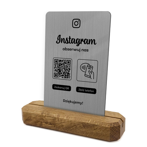 Stojak, karta z QR i NFC do pozyskiwania obserwujących Instagram, podkład dębowy, srebrna