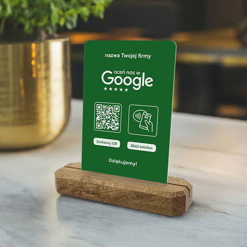 Stojak, prezenter z QR i NFC do zbierania opinii w Google, nazwa firmy, podkład dębowy, zielony