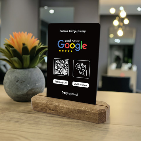 Stojak, prezenter z QR i NFC do zbierania opinii w Google, nazwa firmy, podkład dębowy, czarny