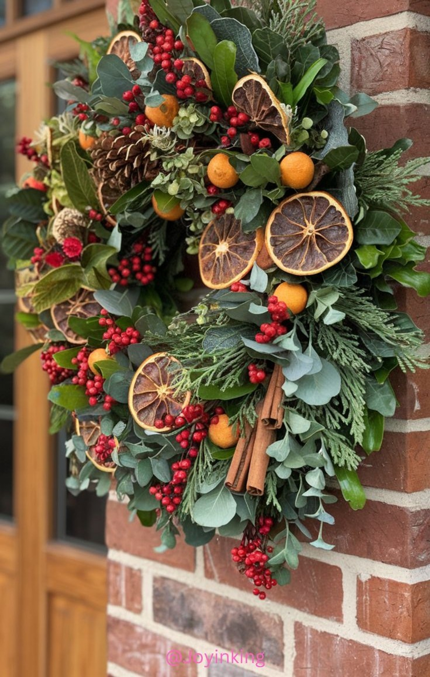 Atelier de Coronițe Florale de Iarnă