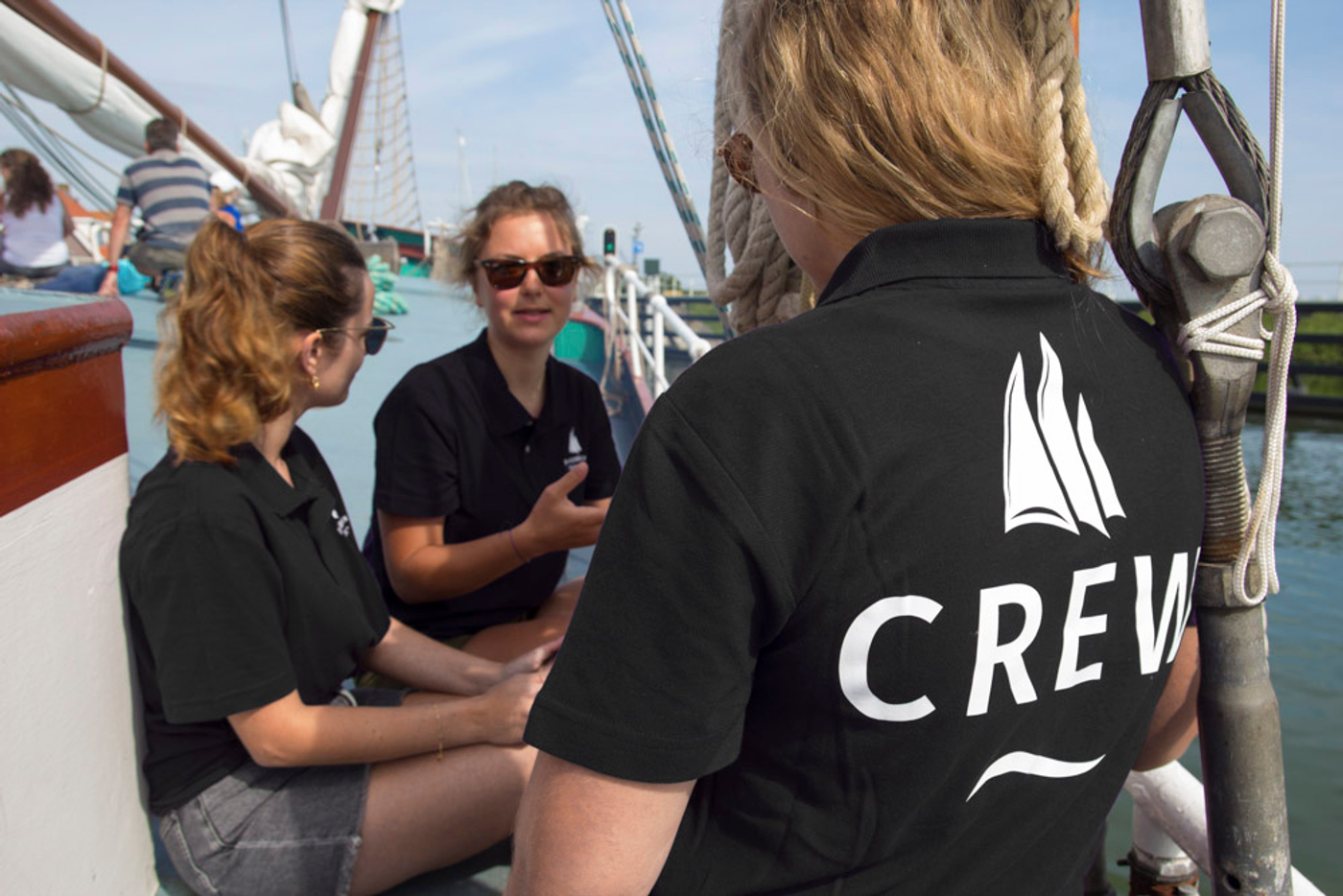 crew-women-edited-UaLfu.jpg