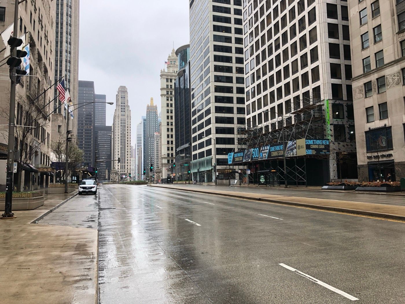 Empty Chicago during COVID
