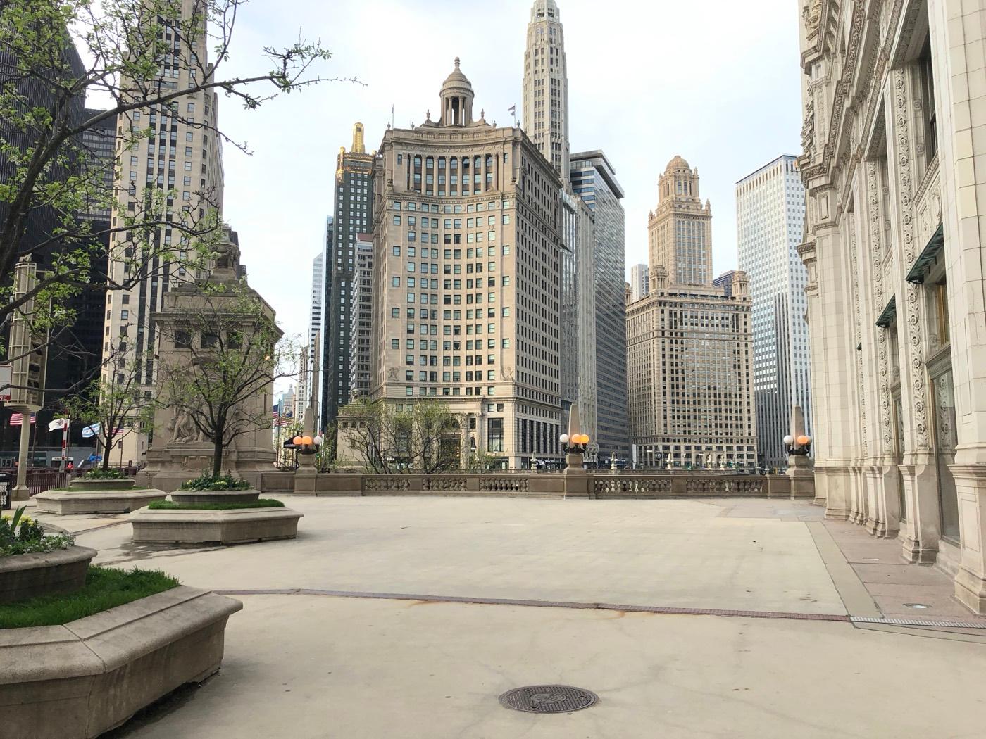 Empty Chicago during COVID