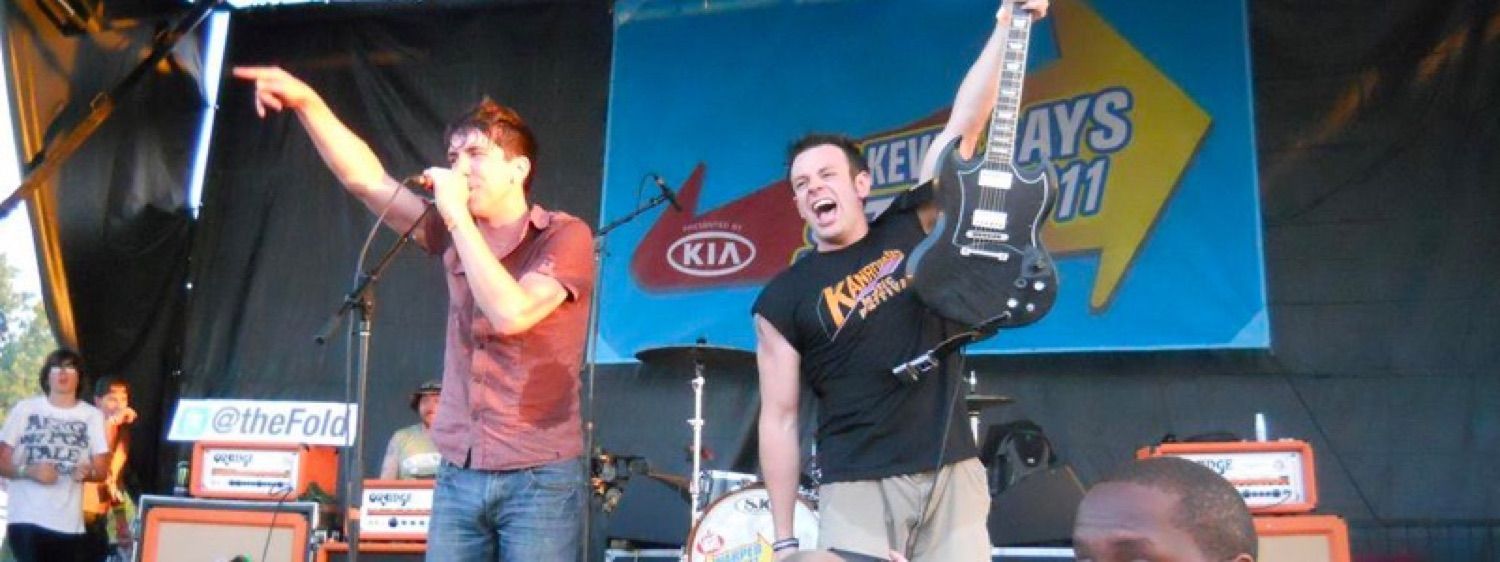 Joe Martin on stage with The Fold at the Warped Tour